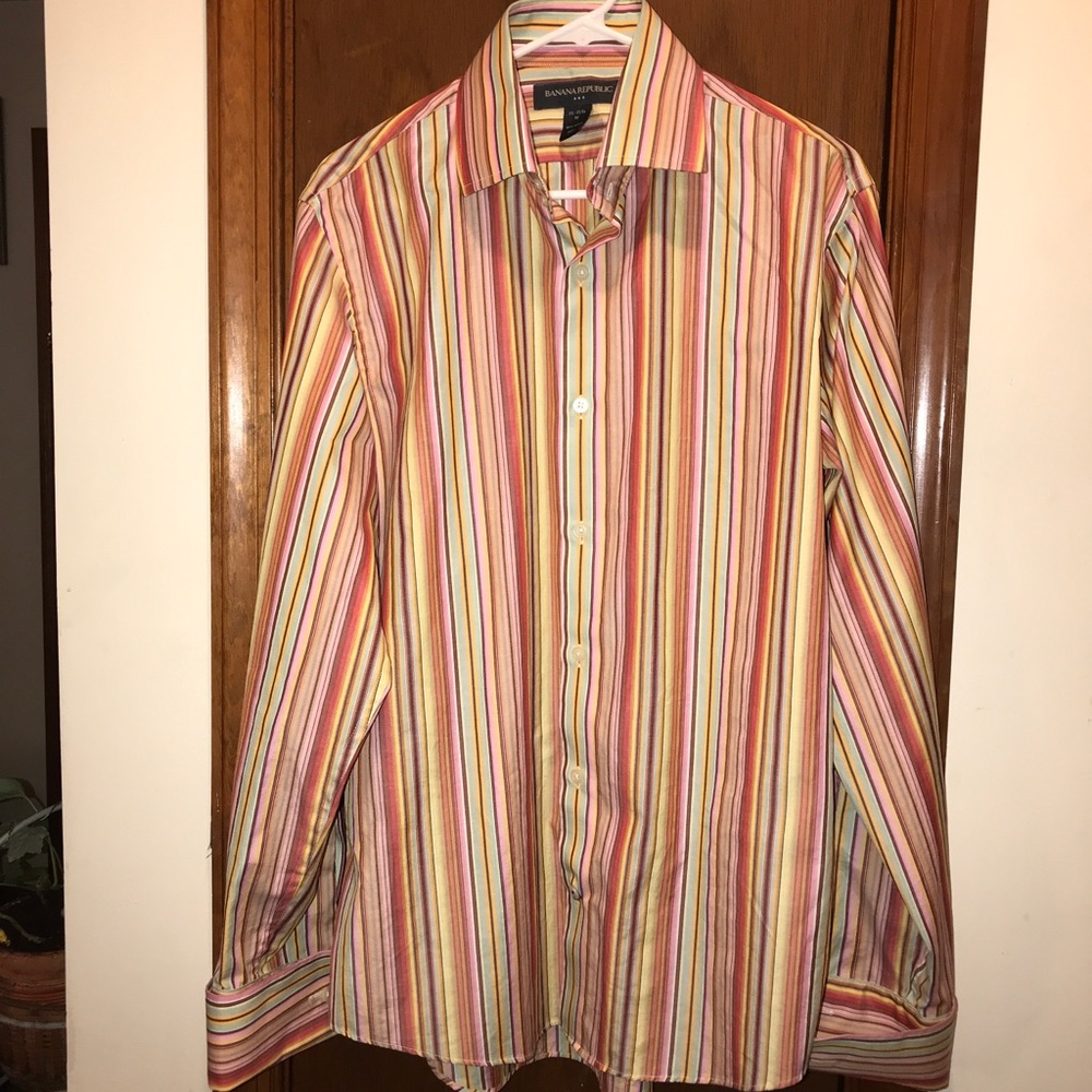 EUC Men’s Banana Republic Button Dress Shirt